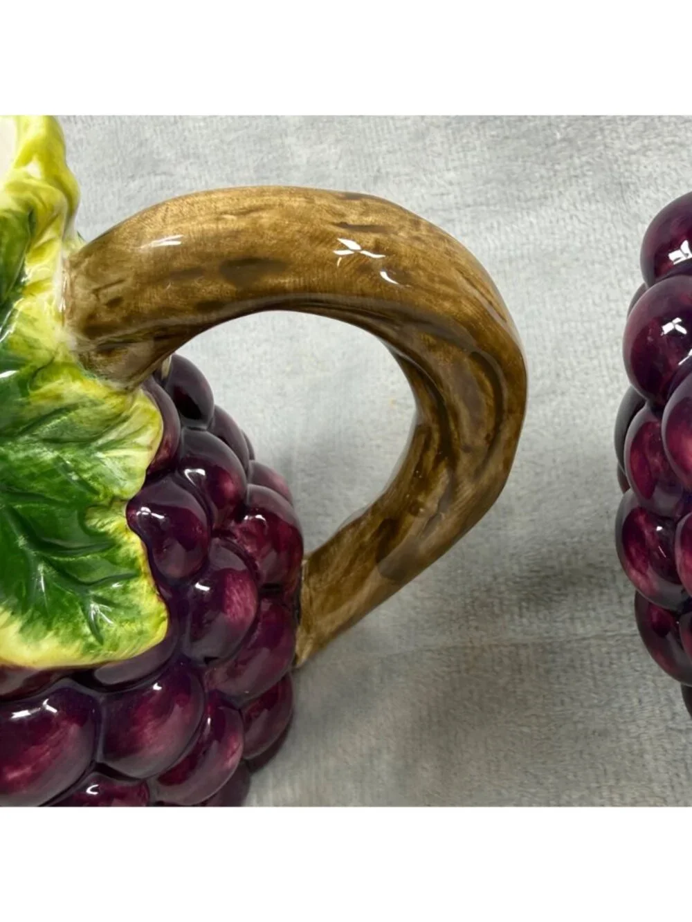 Grape-Themed Ceramic Pitcher Sugar Bowl Set Kitchen Decor Vintage 2 Piece Set KK